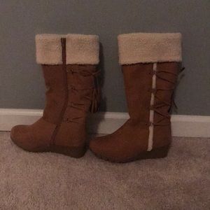 Kids boots